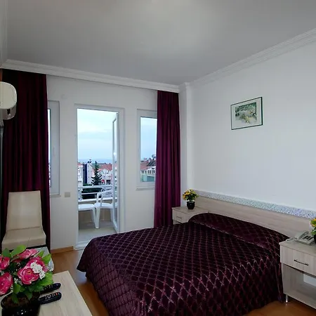Lara Diamond Hotel Antalya
